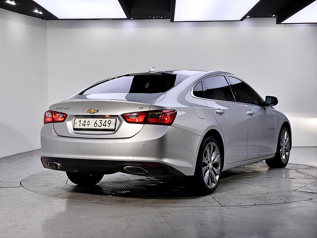 Chevrolet Malibu - Vista 4