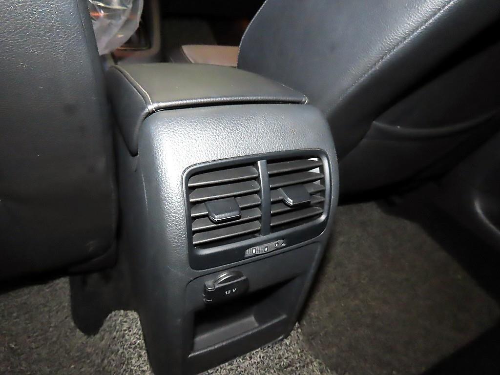 Volkswagen Jetta 2015 Blanco - Importación desde Corea - HF Imports Iquique - Foto 17