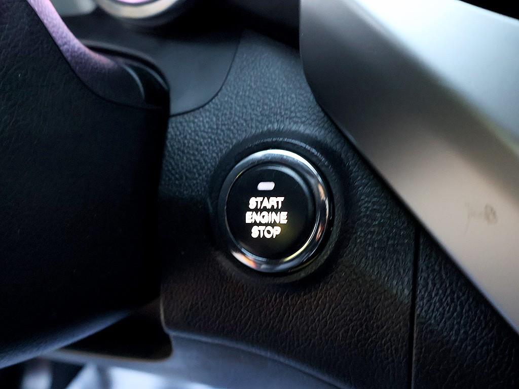 Ssangyong Tivoli 2016 Rojo - Importación desde Corea - HF Imports Iquique - Foto 9