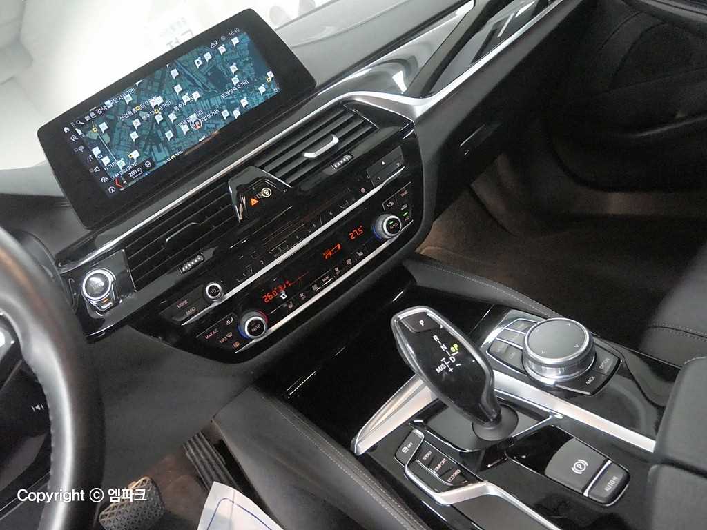 BMW 5 Series - Vista 9