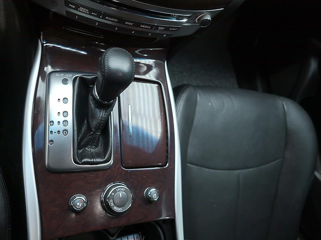 Infiniti Q 2018 Azul - Importación desde Corea - HF Imports Iquique - Foto 10