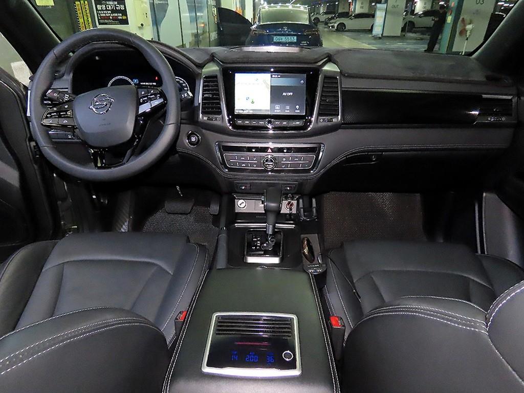 Ssangyong Rexton - Vista 10