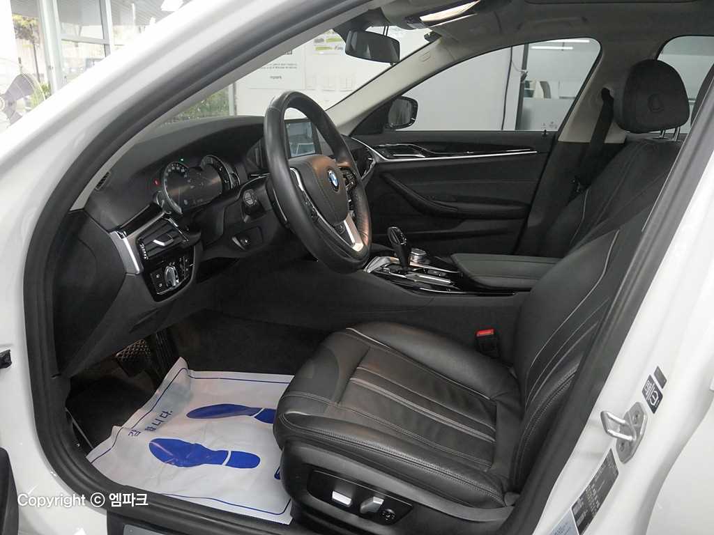 BMW 5 Series - Vista 10