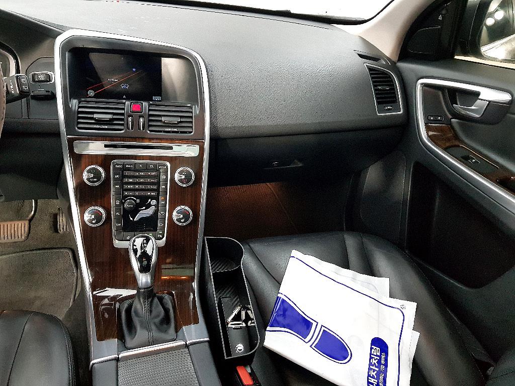 Volvo XC60 - Vista 10