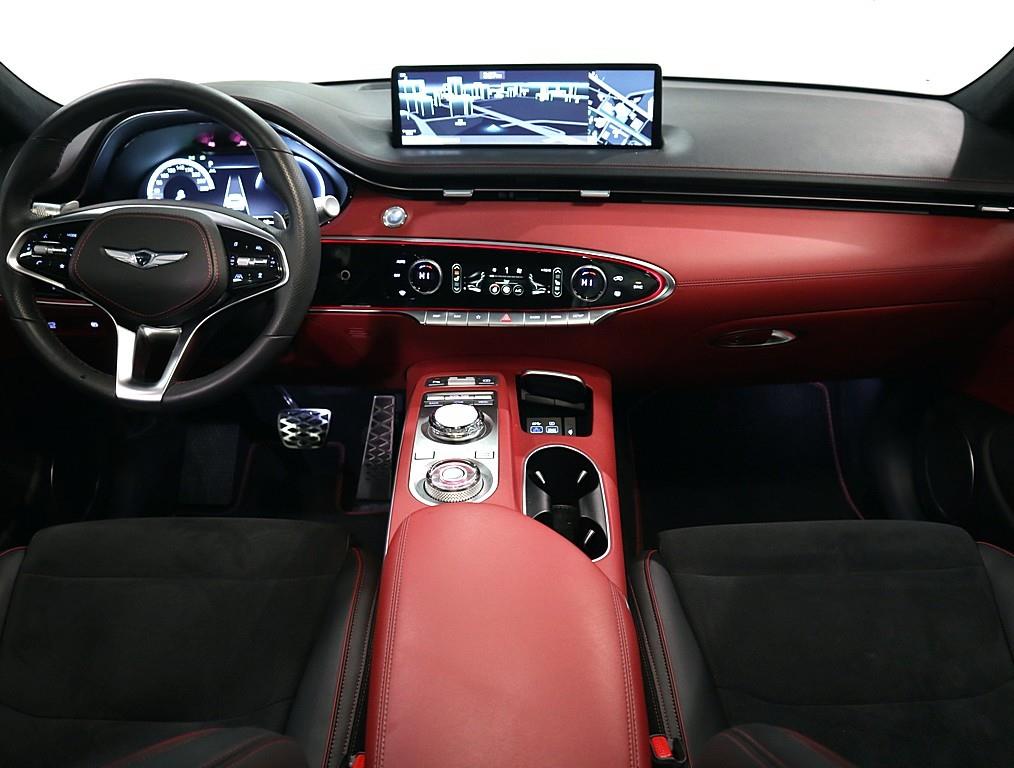 Genesis GV70 - Vista 10