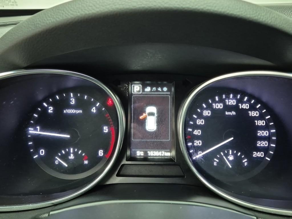 HYUNDAI Santa Fe - Vista 6