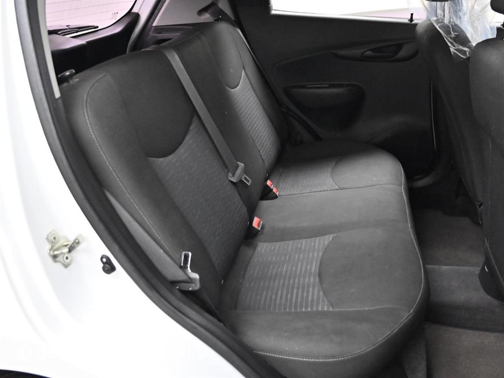 Chevrolet Spark - Vista 12