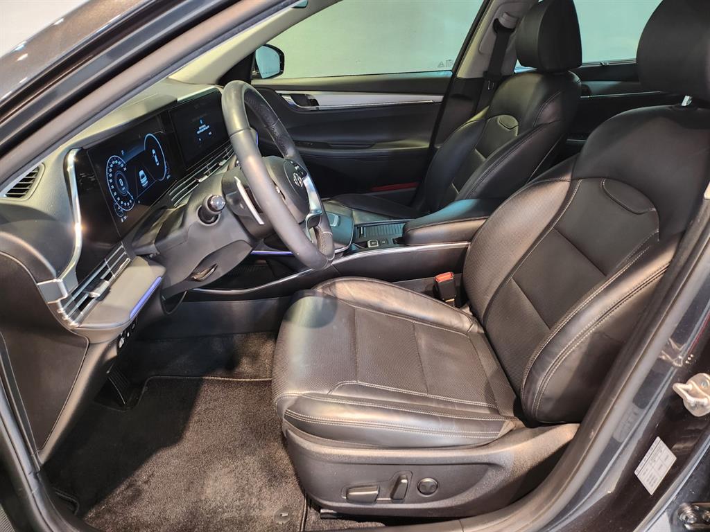 HYUNDAI Grandeur - Vista 11