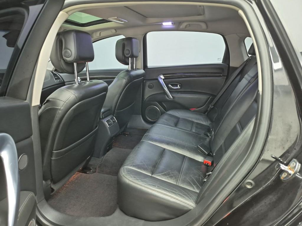 SAMSUNG SM7 - Vista 12