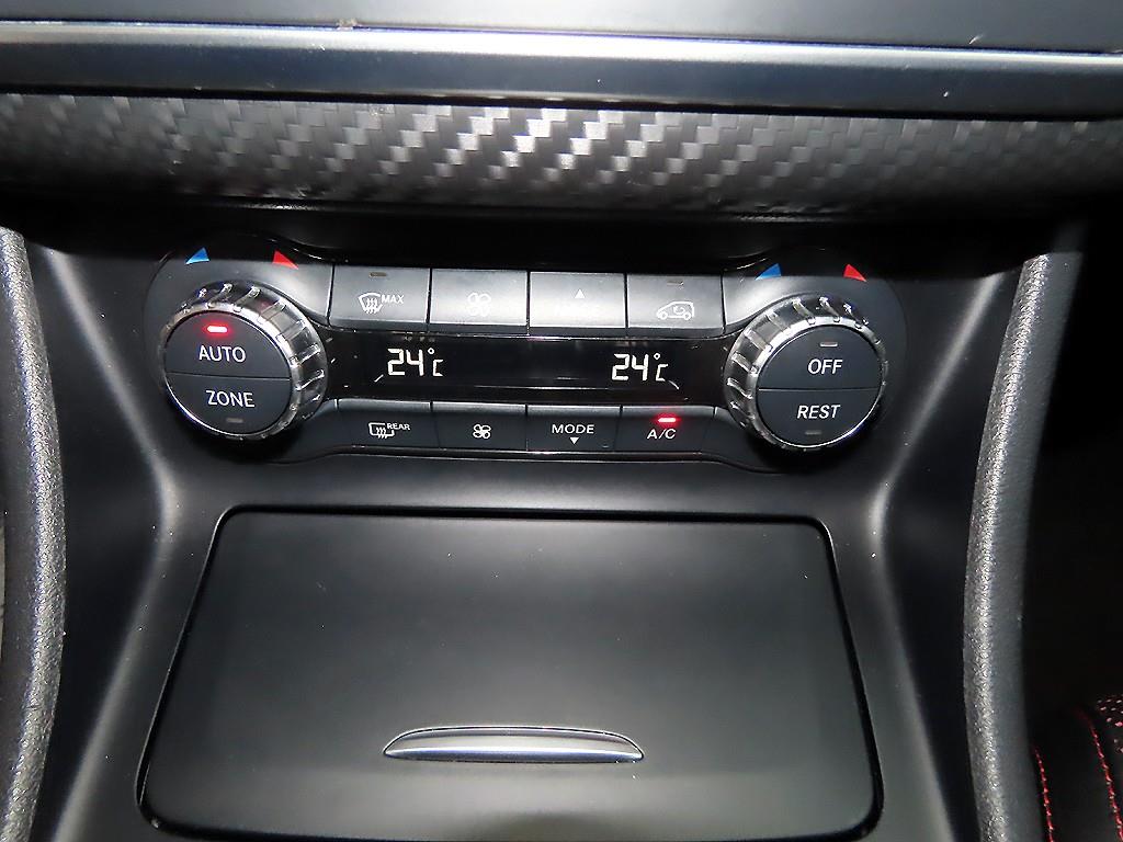 Mercedes Benz A Class - Vista 12