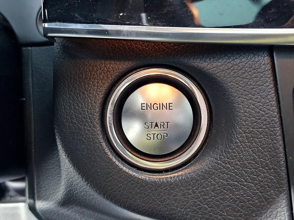 Mercedes Benz E class 2016 Blanco - Importación desde Corea - HF Imports Iquique - Foto 13