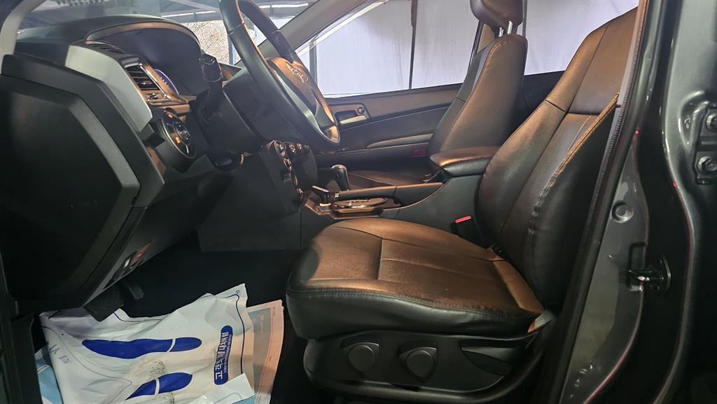 Ssangyong Korando 2017 Gris - Importación desde Corea - HF Imports Iquique - Foto 15