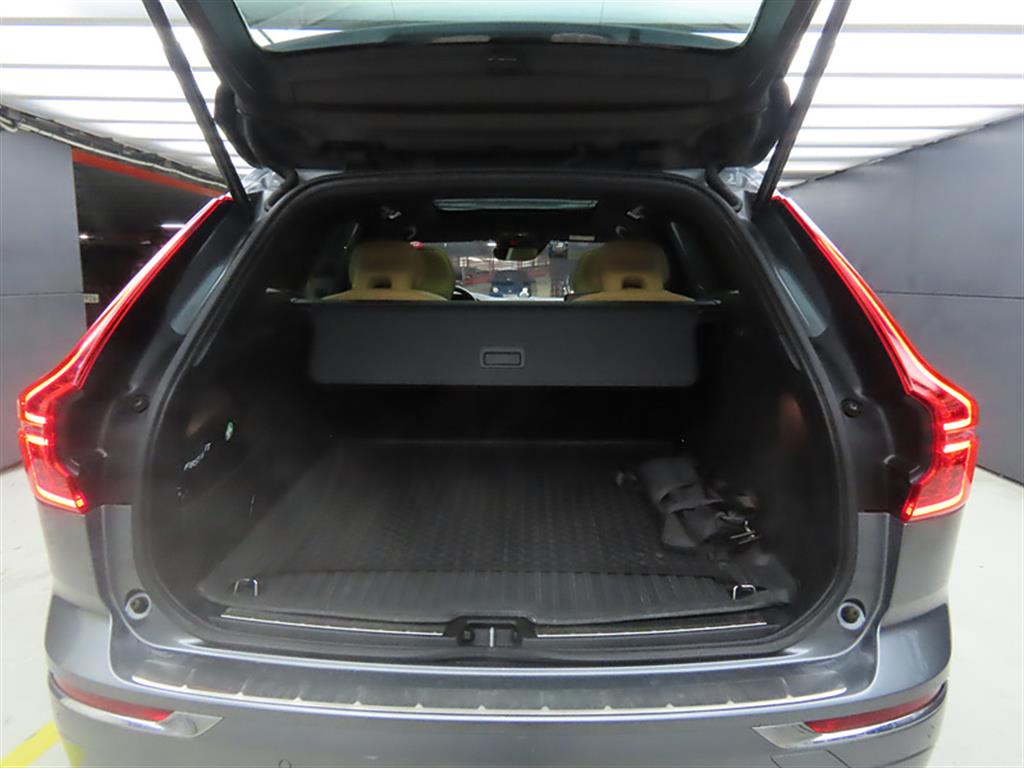 Volvo XC60 2019 Gris - Importación desde Corea - HF Imports Iquique - Foto 19