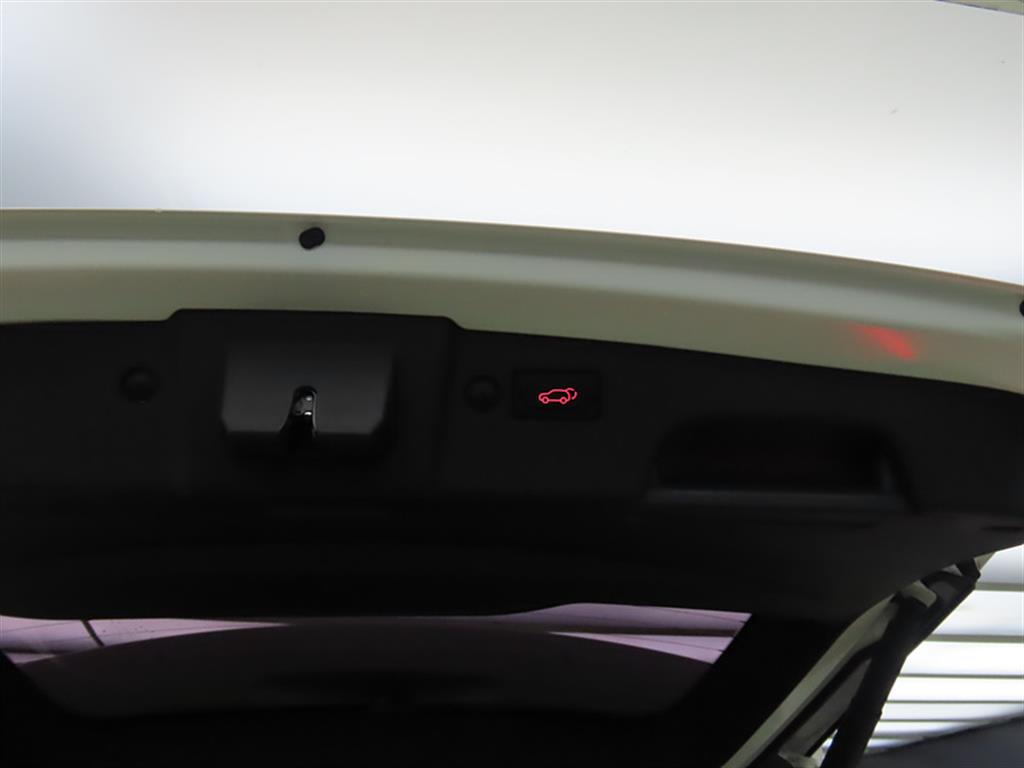 Ssangyong Torres 2023 Blanco - Importación desde Corea - HF Imports Iquique - Foto 17