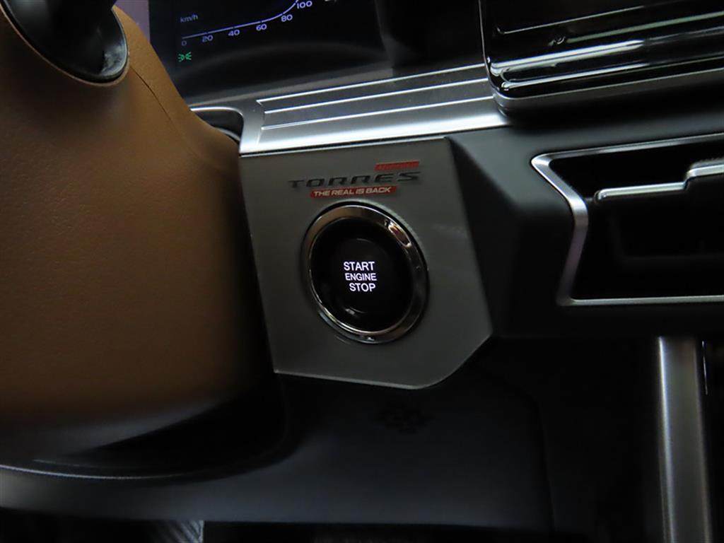 Ssangyong Torres - Vista 11