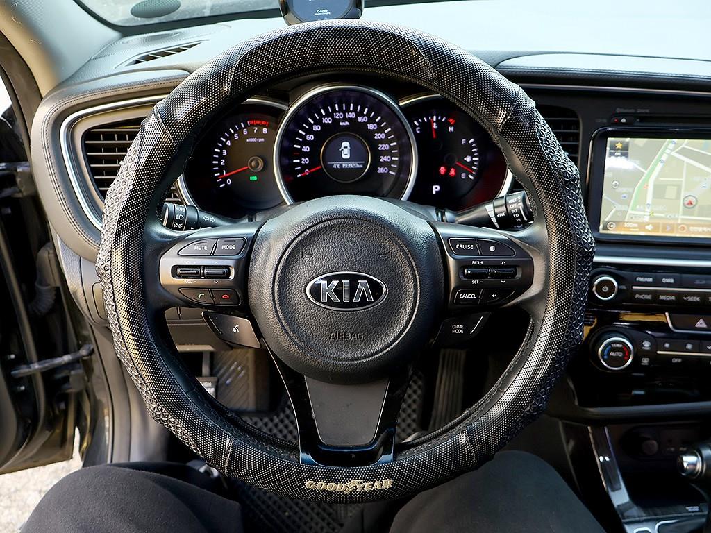 KIA K5 2014 Negro - Importación desde Corea - HF Imports Iquique - Foto 8