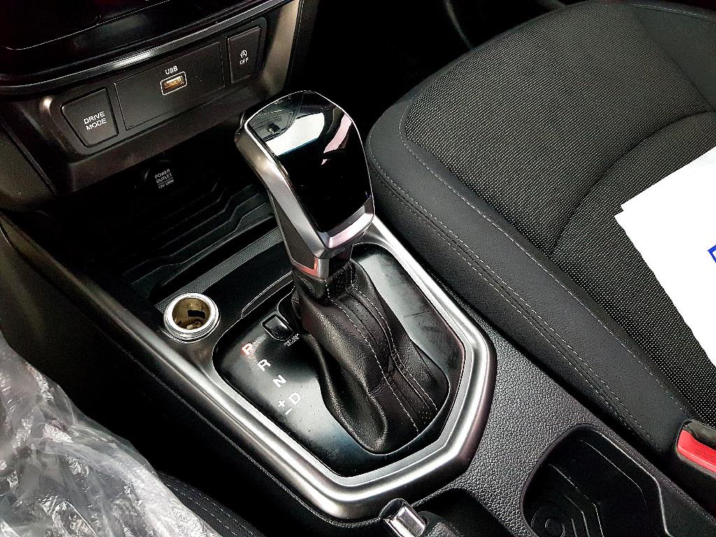 Ssangyong Tivoli 2020 Negro - Importación desde Corea - HF Imports Iquique - Foto 15