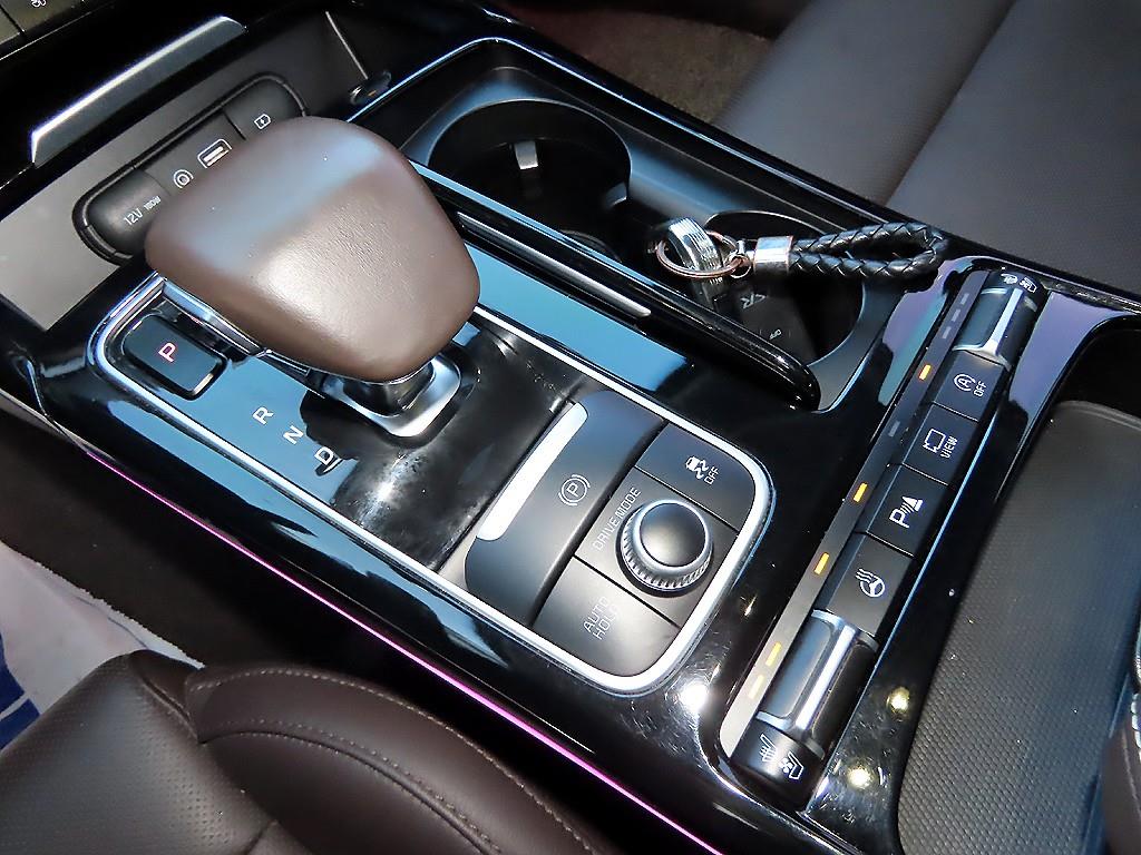 KIA Stinger - Vista 10