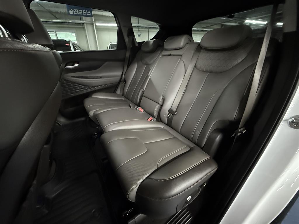 HYUNDAI Santa Fe - Vista 6