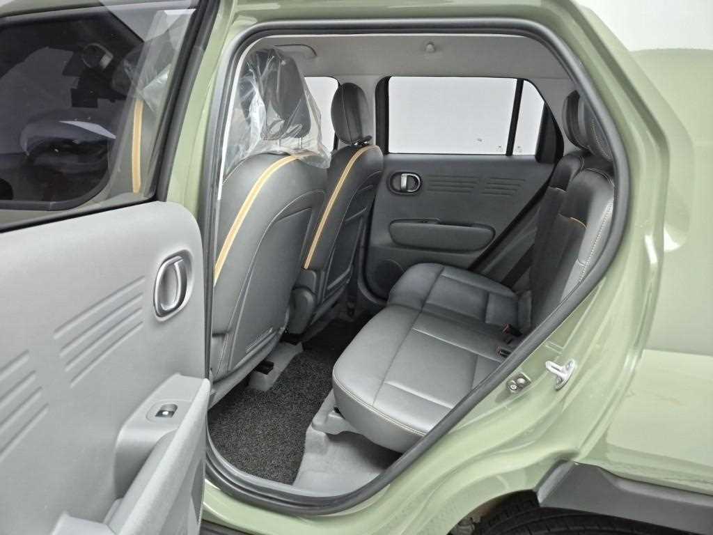 HYUNDAI Casper - Vista 12