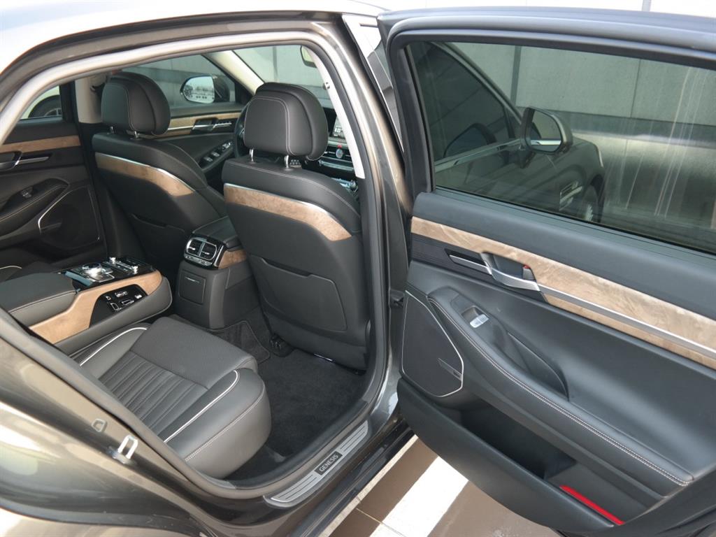 Genesis G90 2022 Gris - Importación desde Corea - HF Imports Iquique - Foto 12