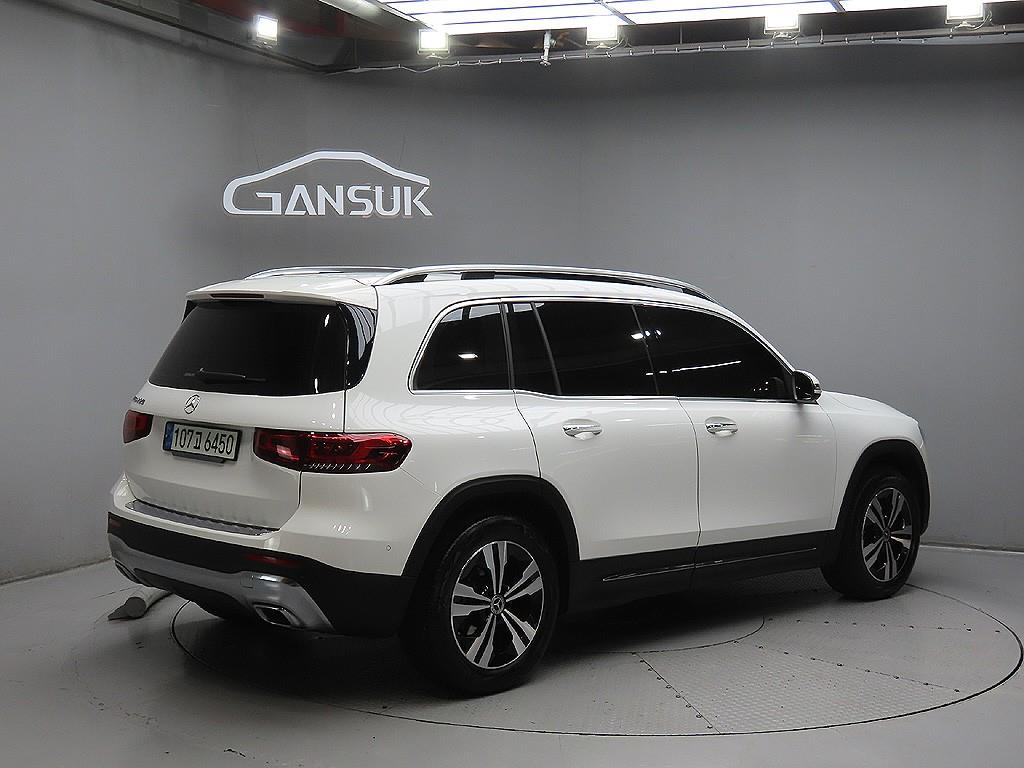 Mercedes Benz GLB Class - Vista 7