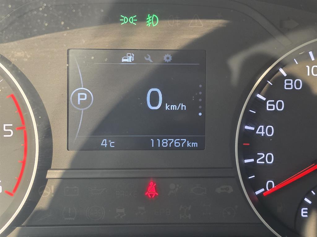 KIA Sportage - Vista 9