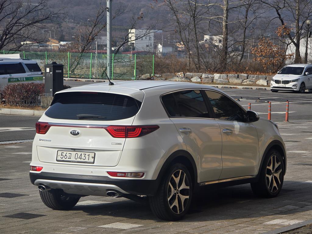 KIA Sportage - Vista 7