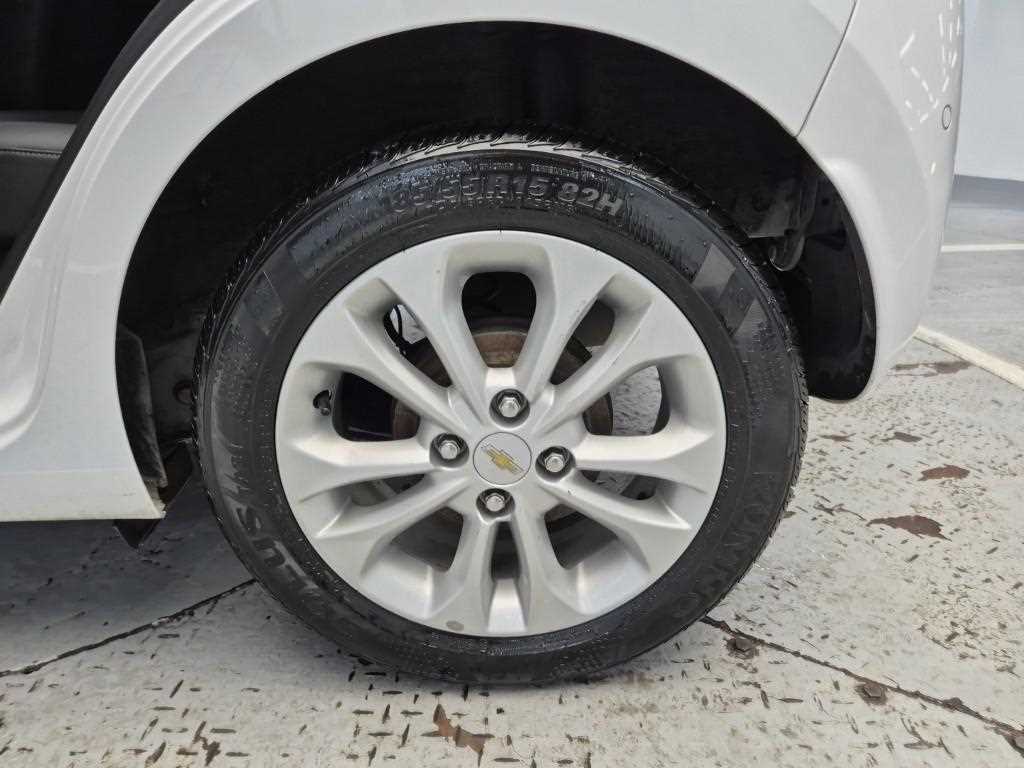 Chevrolet Spark 2019 Blanco - Importación desde Corea - HF Imports Iquique - Foto 20