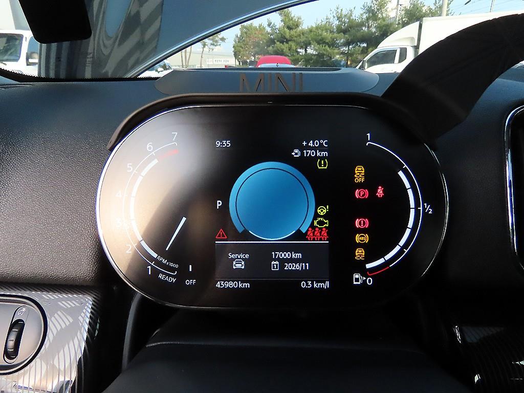 Mini Countryman - Vista 9