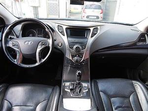 HYUNDAI Grandeur - Vista 10