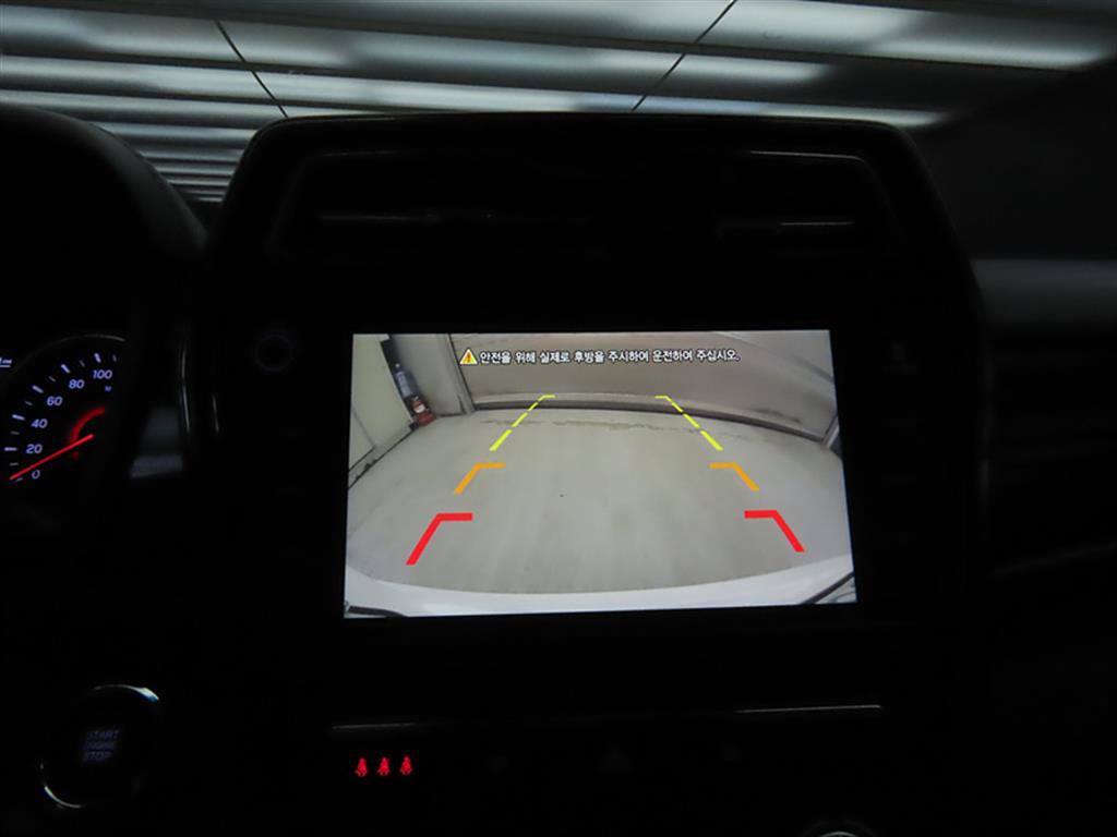 Ssangyong Tivoli 2022 Blanco - Importación desde Corea - HF Imports Iquique - Foto 14