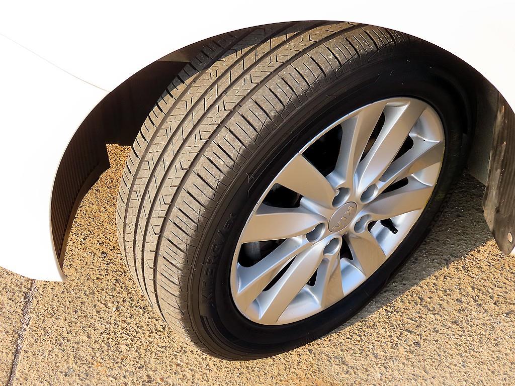 KIA K3 2014 Blanco - Importación desde Corea - HF Imports Iquique - Foto 20