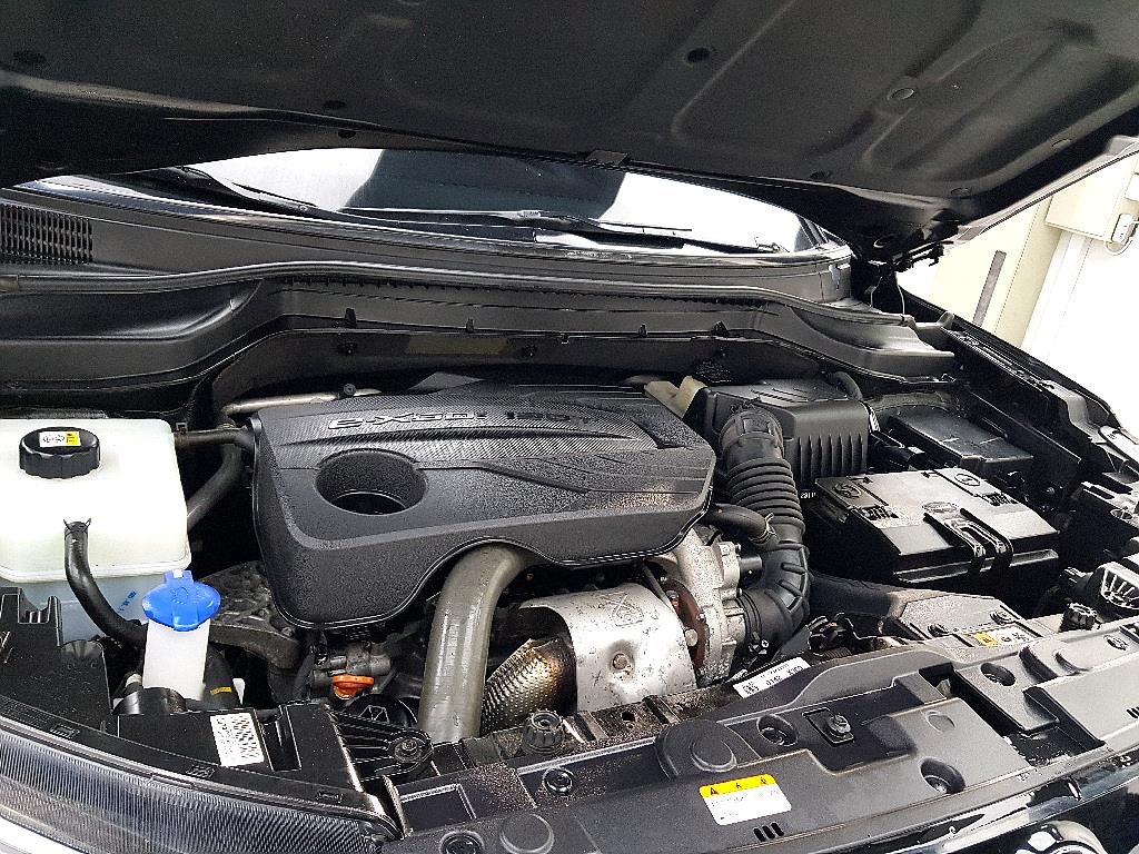 Ssangyong Tivoli - Vista 6