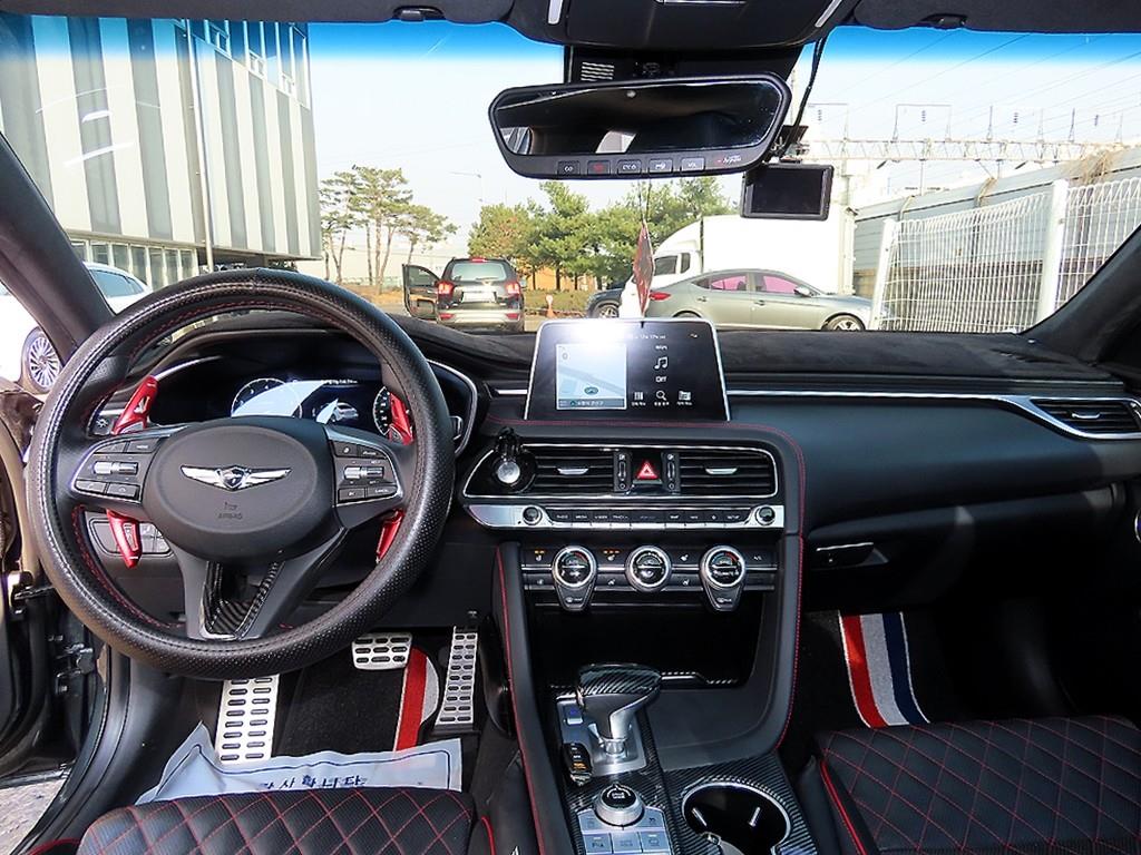 Genesis G70 - Vista 7