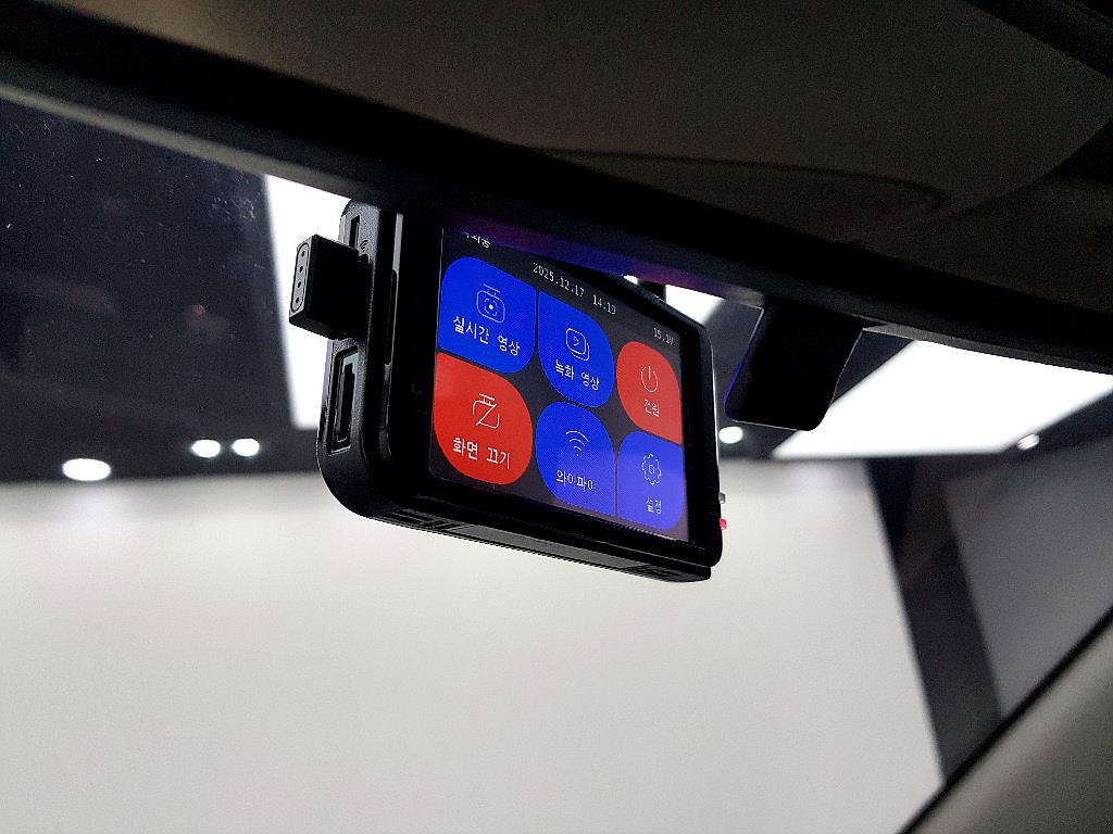 Ssangyong Tivoli 2020 Negro - Importación desde Corea - HF Imports Iquique - Foto 16