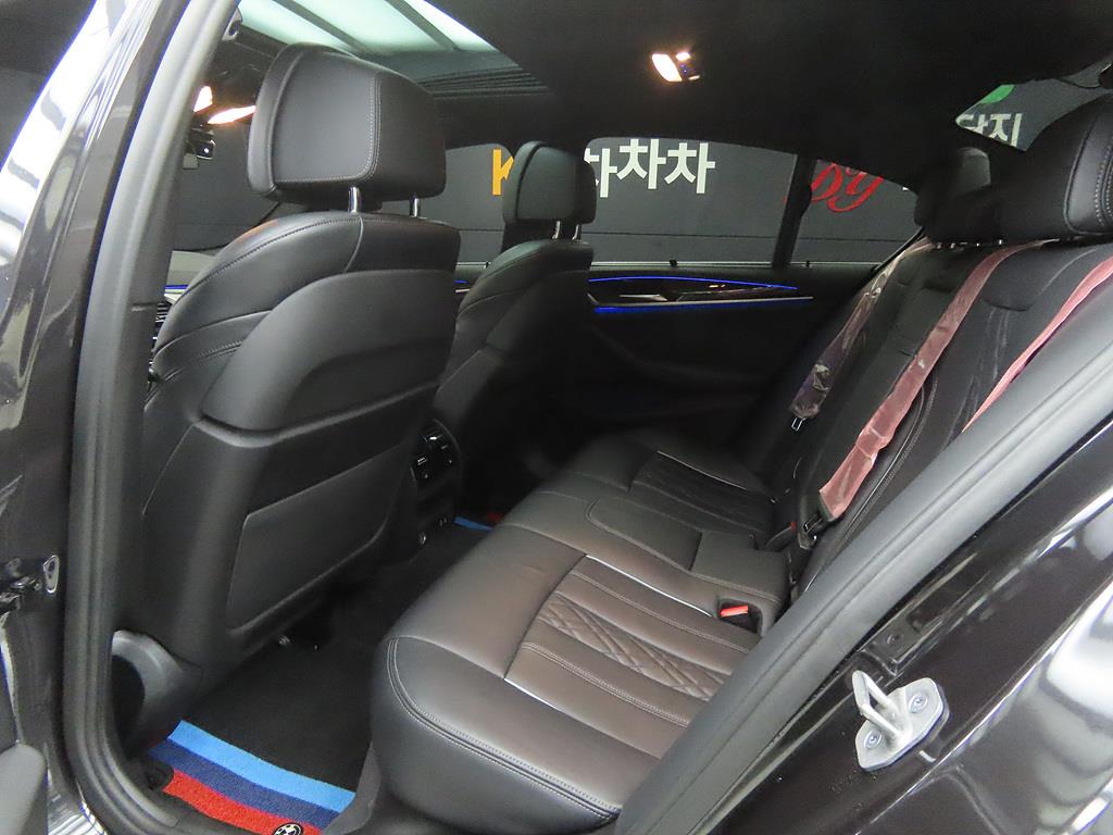 BMW 5 Series - Vista 6