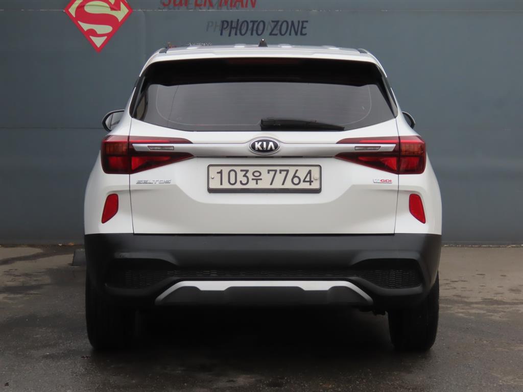 KIA Seltos - Vista 7