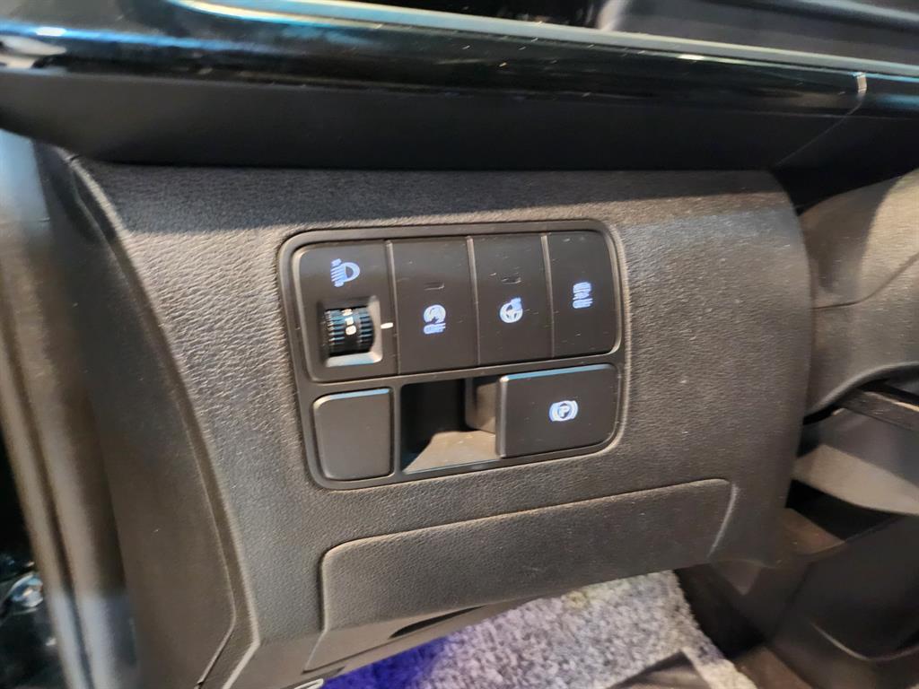 HYUNDAI Staria - Vista 12