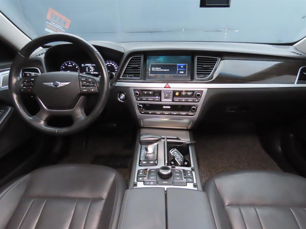 Genesis G80 - Vista 11