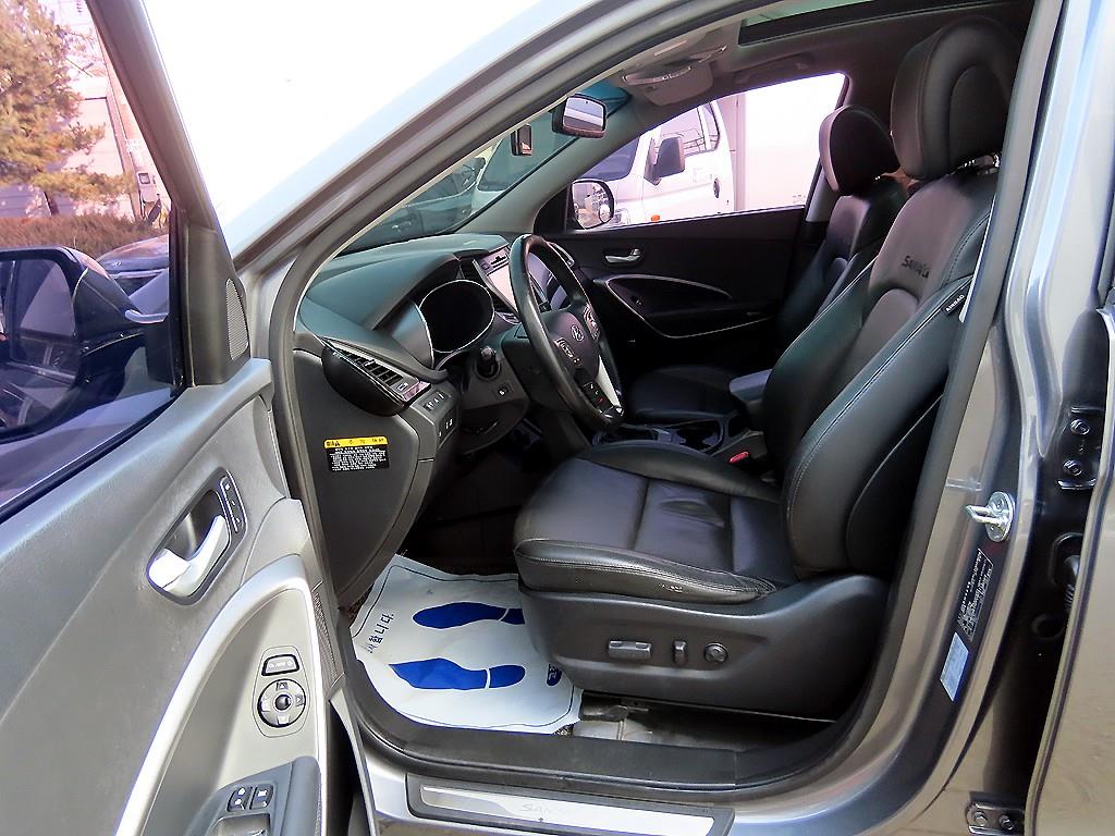 HYUNDAI Santa Fe - Vista 5