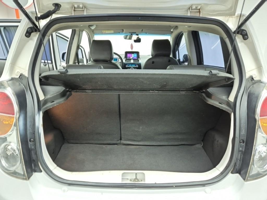 Chevrolet Spark 2012 Blanco - Importación desde Corea - HF Imports Iquique - Foto 18