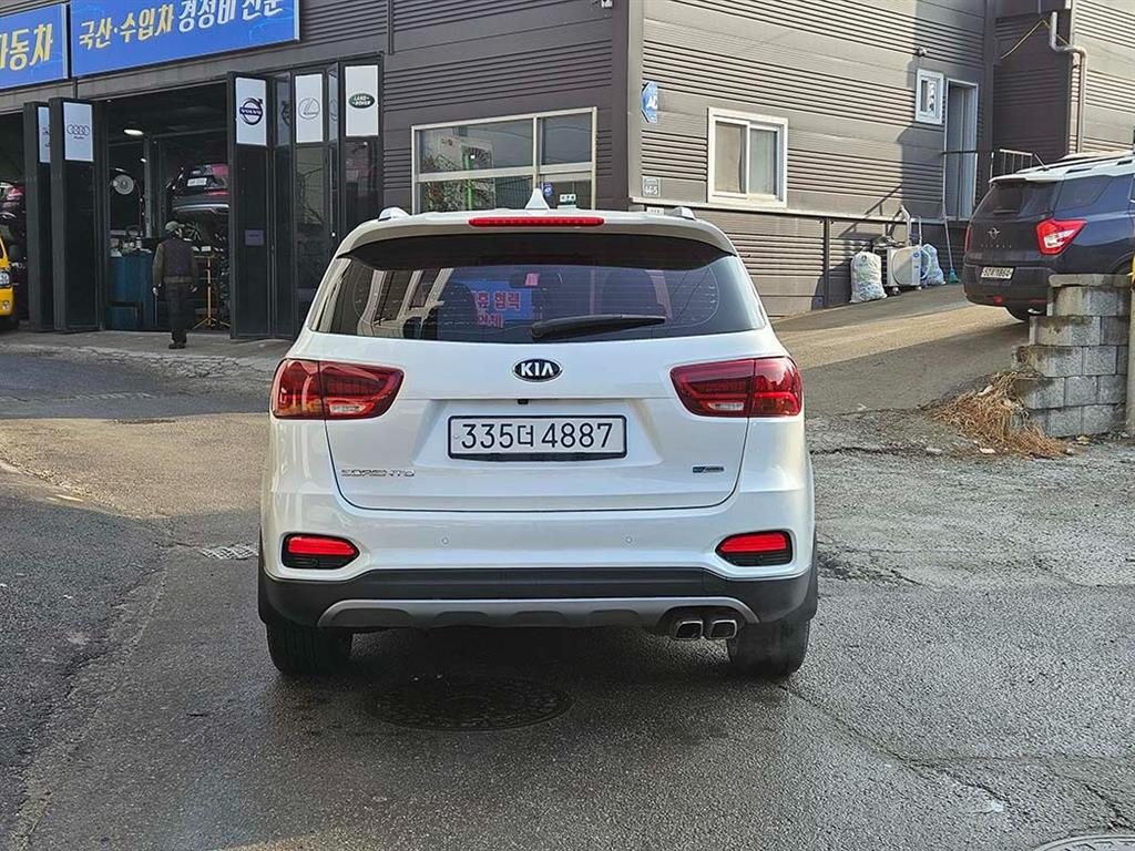 KIA Sorento - Vista 5