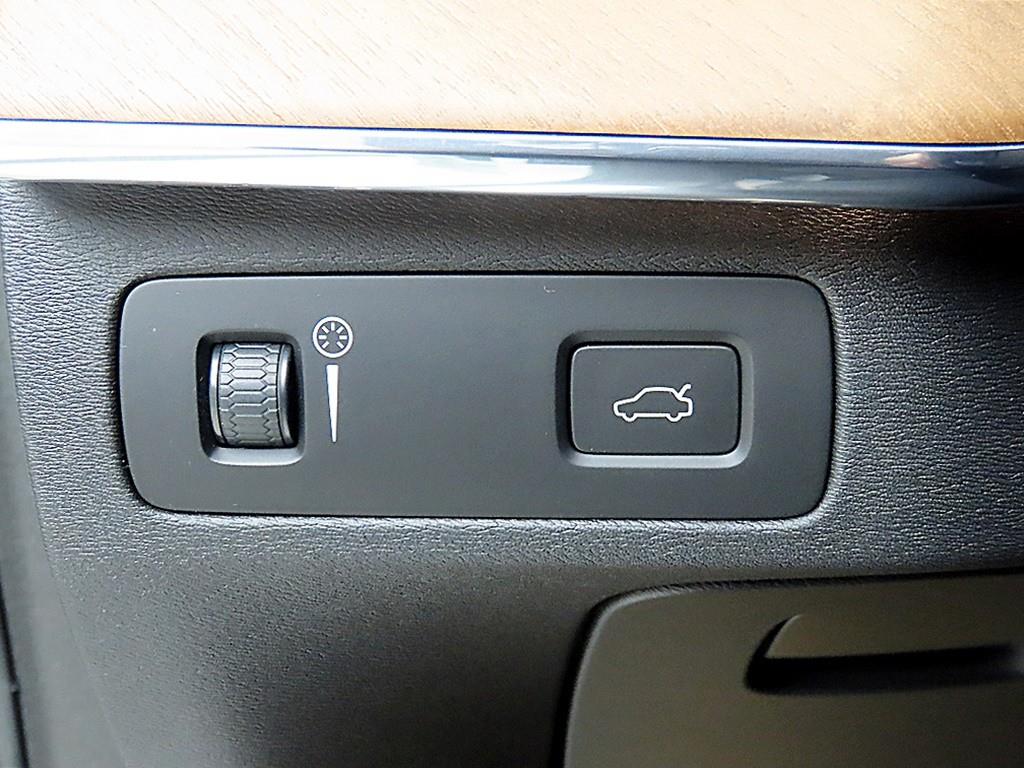 Volvo XC90 - Vista 12