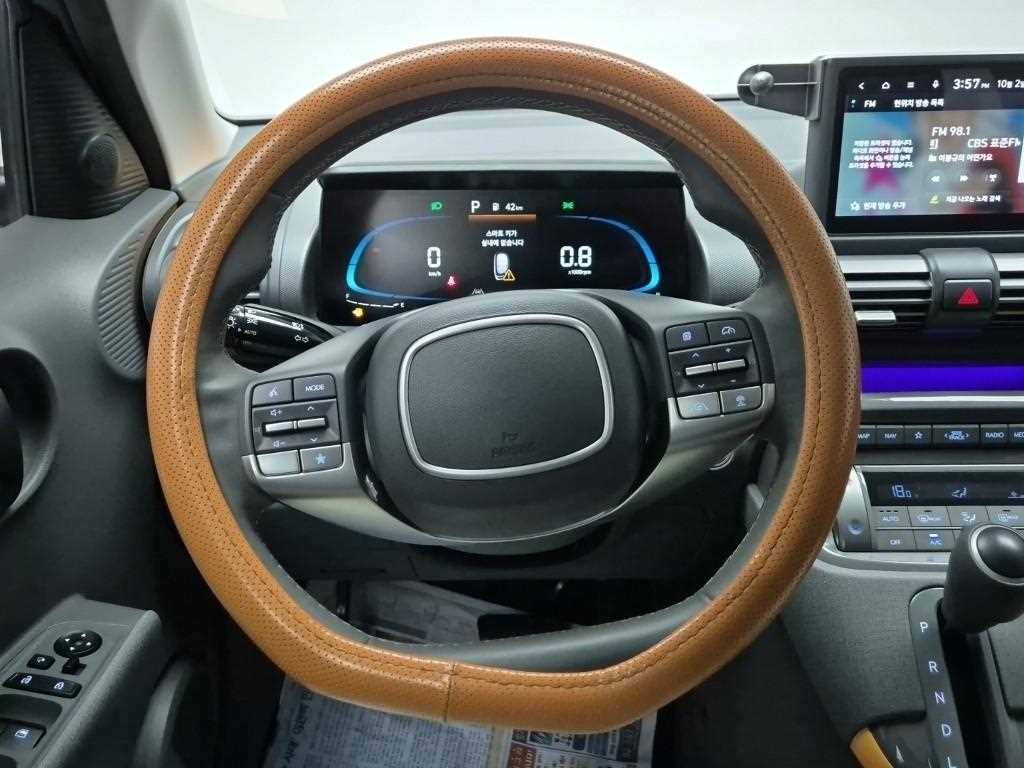 HYUNDAI Casper - Vista 9