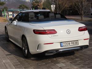 Mercedes Benz E class - Vista 8