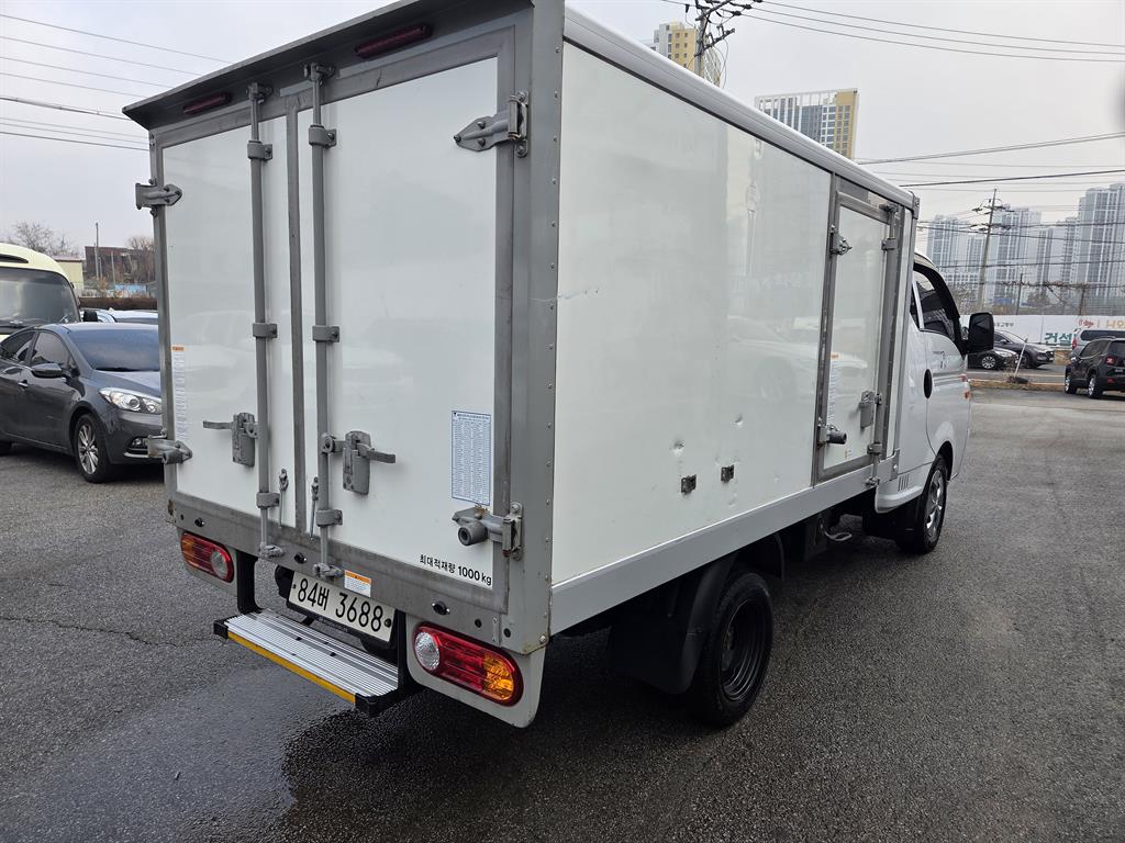 Small Truck Freezer Box(Low Deck) - Vista 5