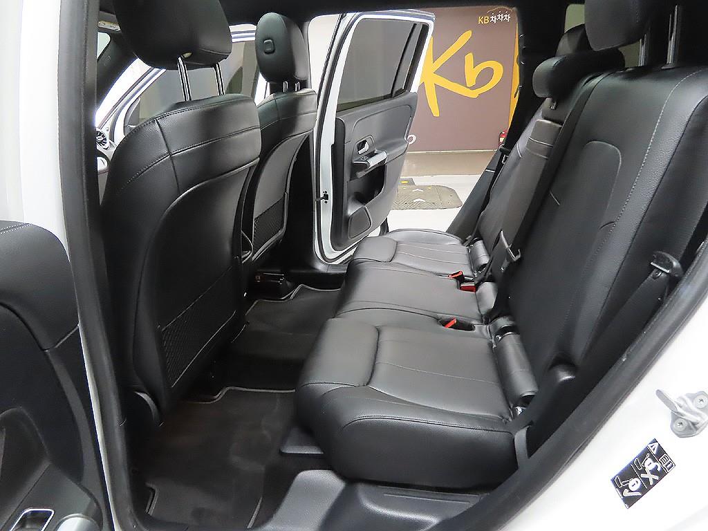 Mercedes Benz GLB Class 2021 Blanco - Importación desde Corea - HF Imports Iquique - Foto 10