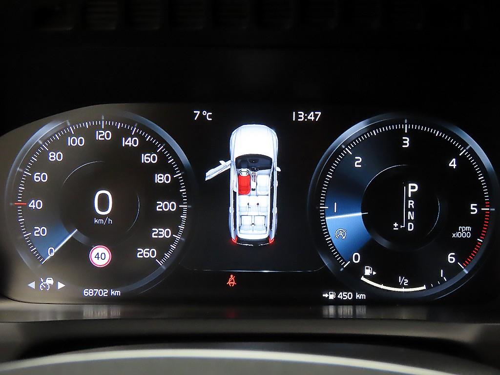 Volvo XC90 - Vista 8