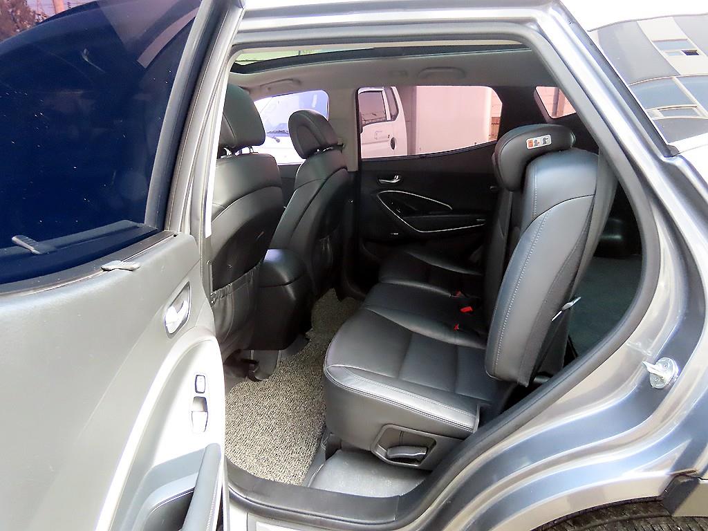 HYUNDAI Santa Fe - Vista 6